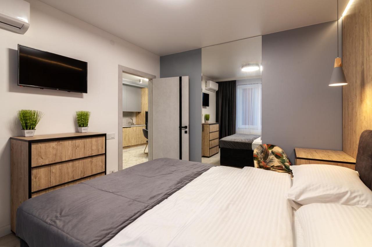 2 Bedrooms Apartments Levia 2 利沃夫 外观 照片
