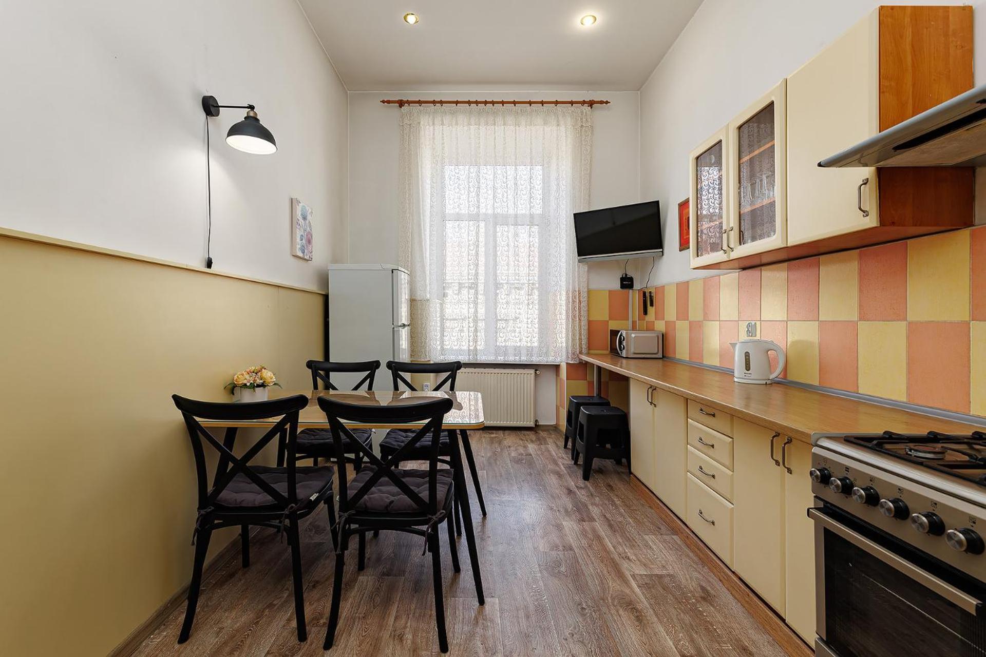 2 Bedrooms Apartments Levia 2 利沃夫 外观 照片