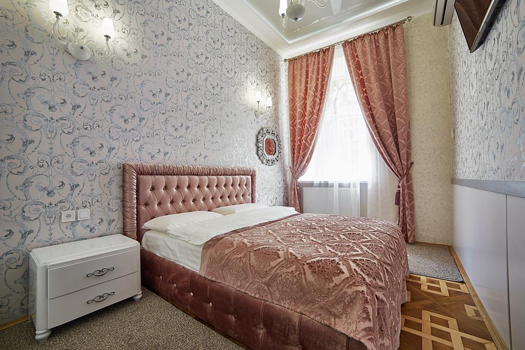 2 Bedrooms Apartments Levia 2 利沃夫 外观 照片